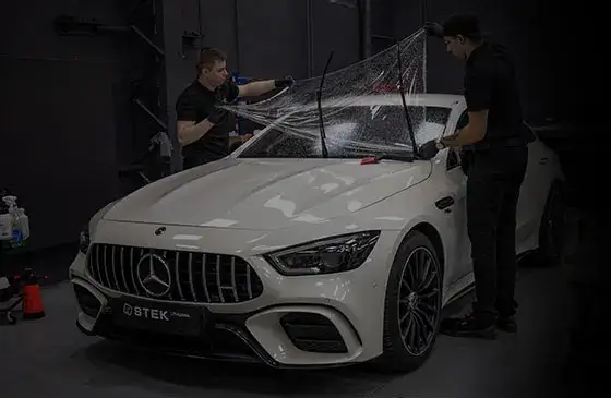 STEK наложен автомобилен бранд с повече от 40 години история вече и в България!